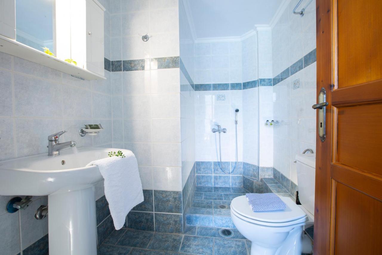 Gialos Geni  Ngoại thất bức ảnh
